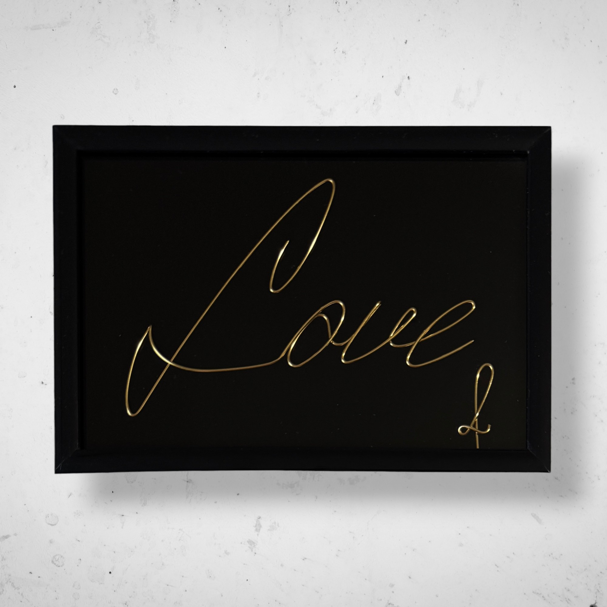 Tablou din sarma Scris Love 7