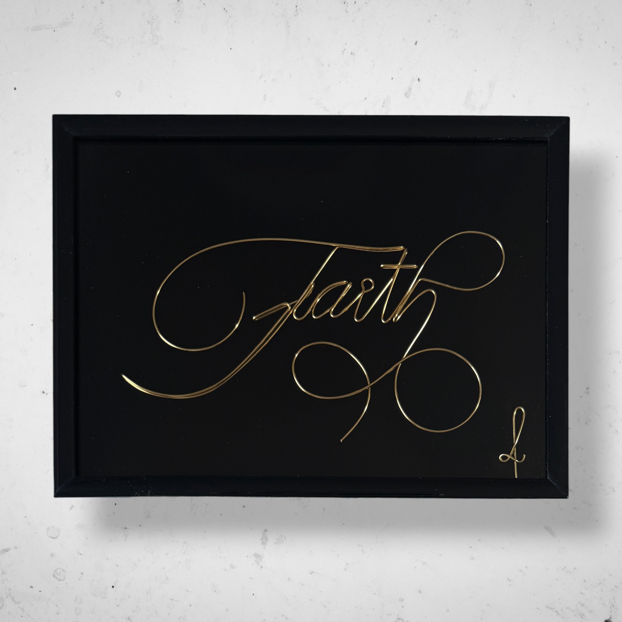 Tablou din sarma Scris Faith